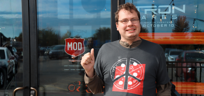 Scott’s Story of Success: Serving Up Joy, One Slice at a Time
